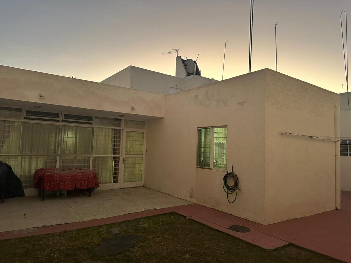 11 of 13: Cerca de Mi Macro Calzada