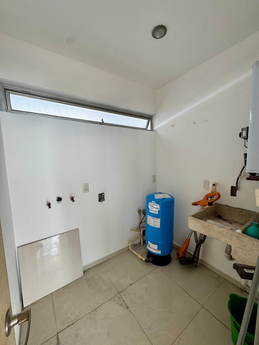 27 de 34: Área de lavado