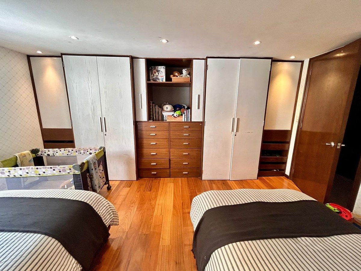 10 de 25: CLOSETS REC 1