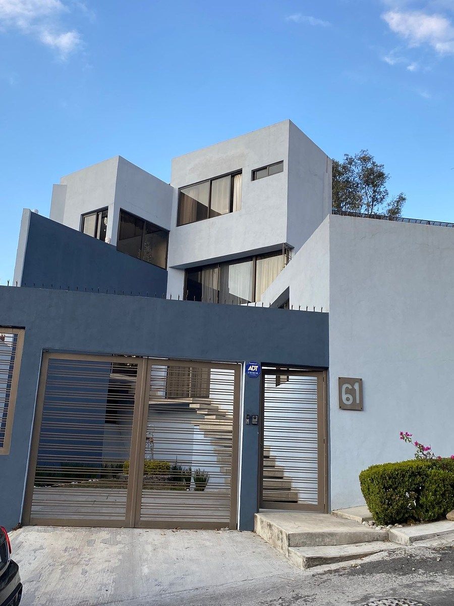 1 de 27: Servicios independientes