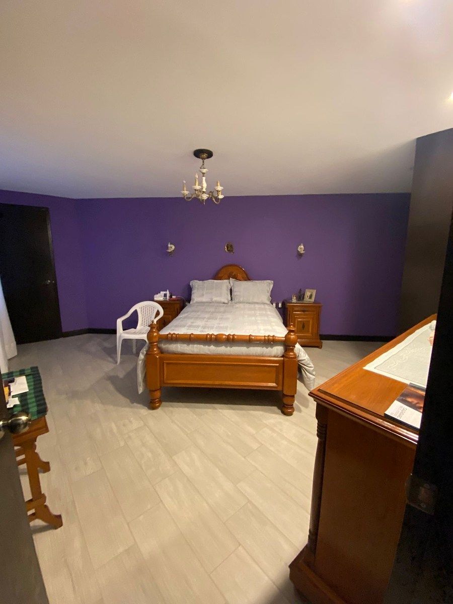 8 de 27: Dos habitaciones en cada casa con baño completo,