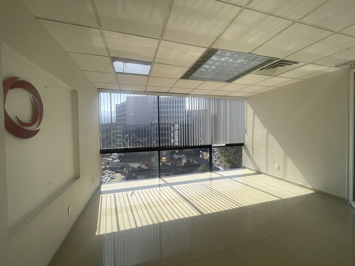 2 de 21: Oficina en Renta en Jardines en la Montaña Rayo Vende ®