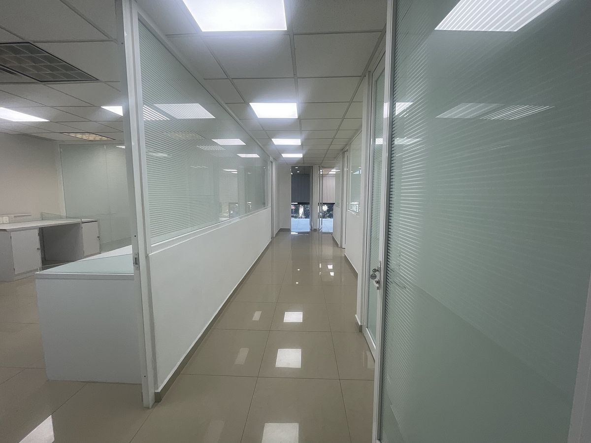 9 de 21: Oficina en Renta en Jardines en la Montaña Rayo Vende ®