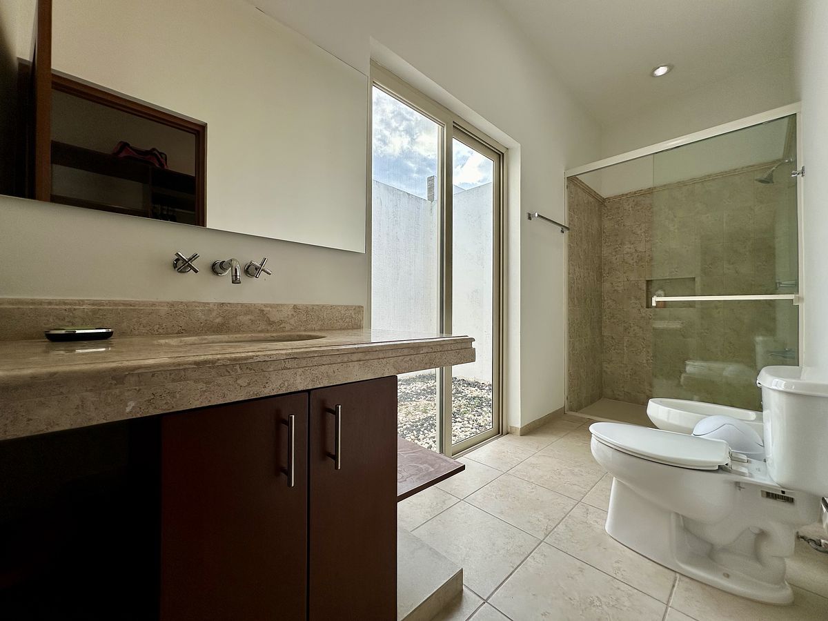 15 de 31: Recámara Secundaria 1