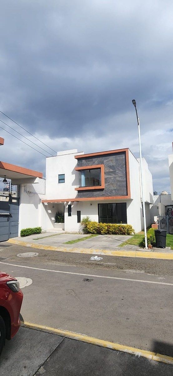 FACHADA PRINCIPAL, foto 1 de 20