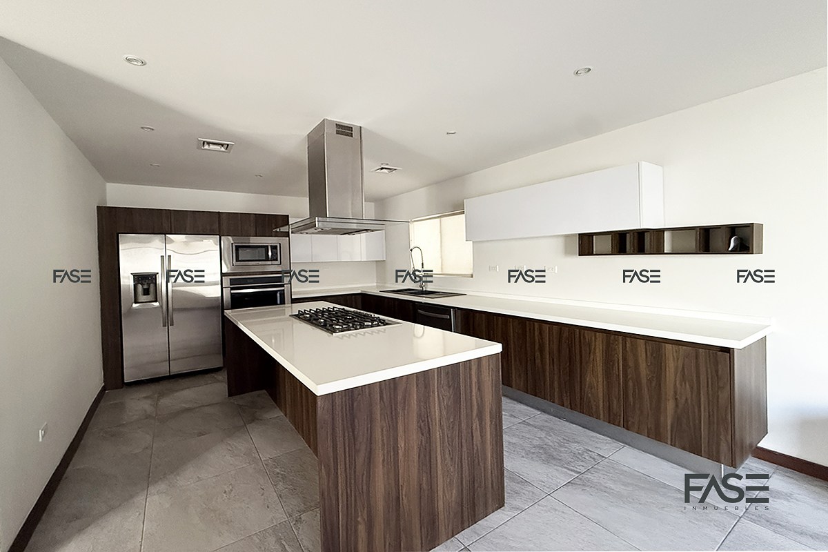 10 de 28: Cocina equipada