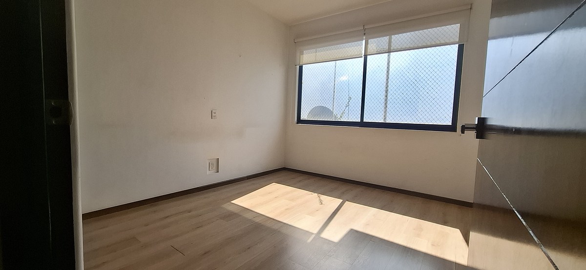 17 of 45: Recámara 1