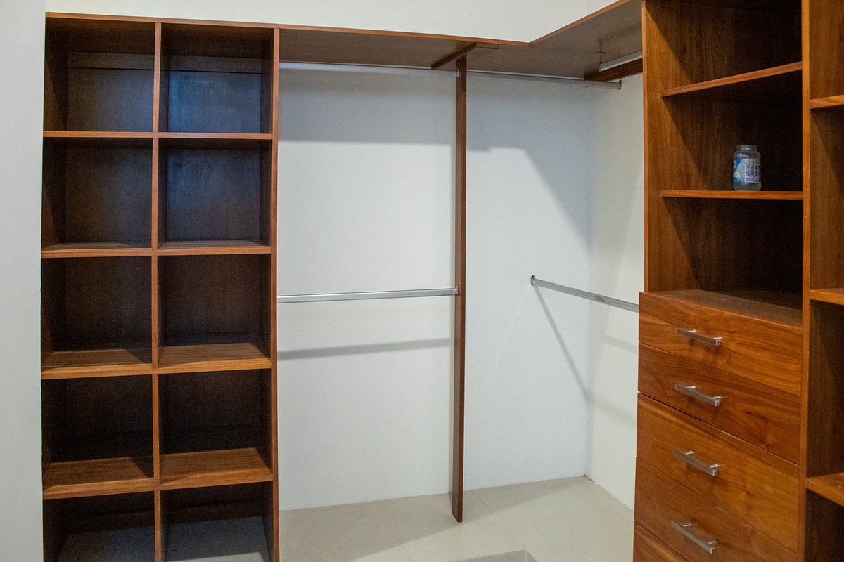 9 de 19: Closet Recámara Principal