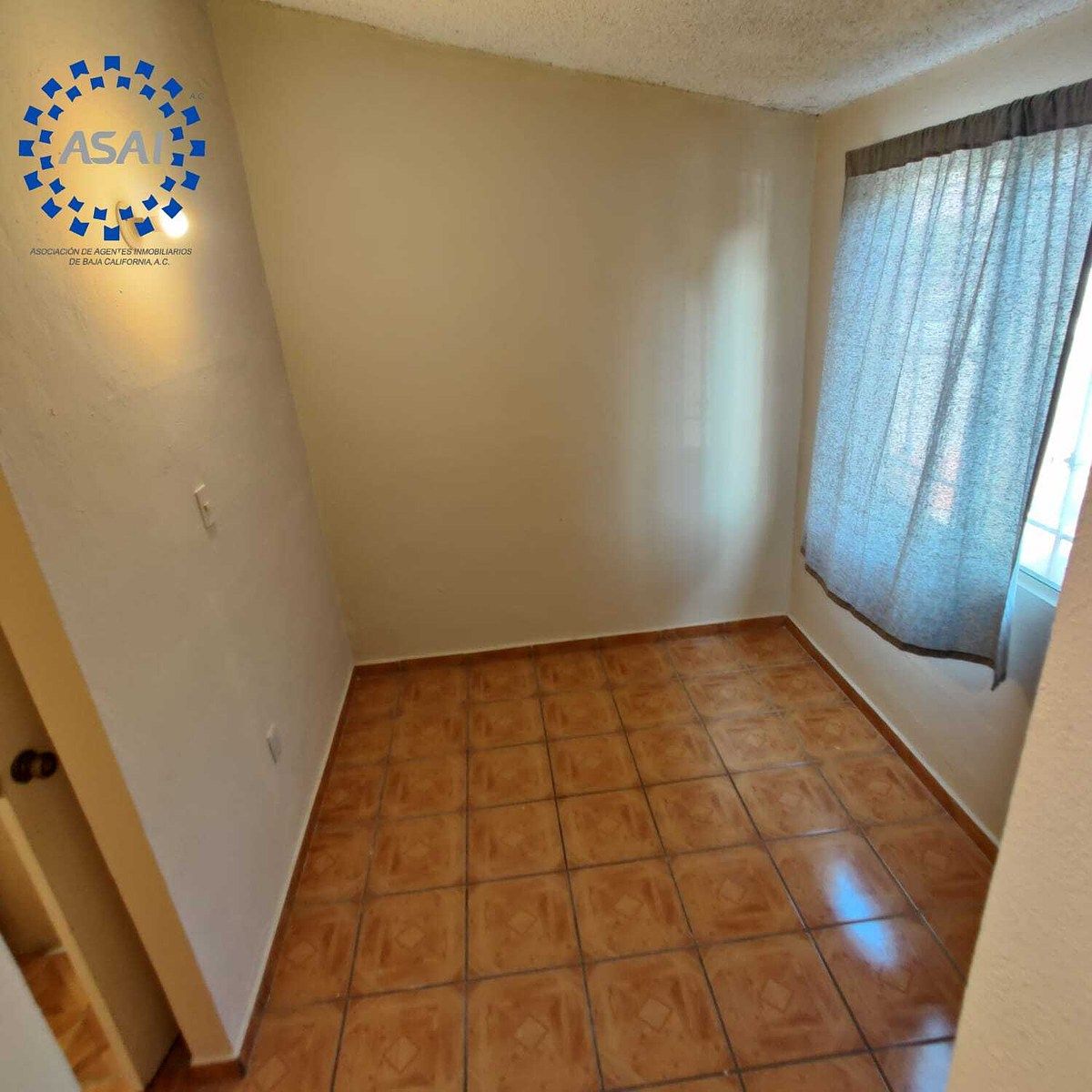 11 de 19: ESTUDIO O MEDIA RECAMARA