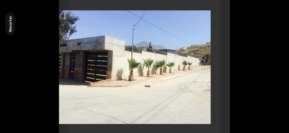 EN VENTA: TERRENOS COMERCIALES EN ROSARITO - foto 2
