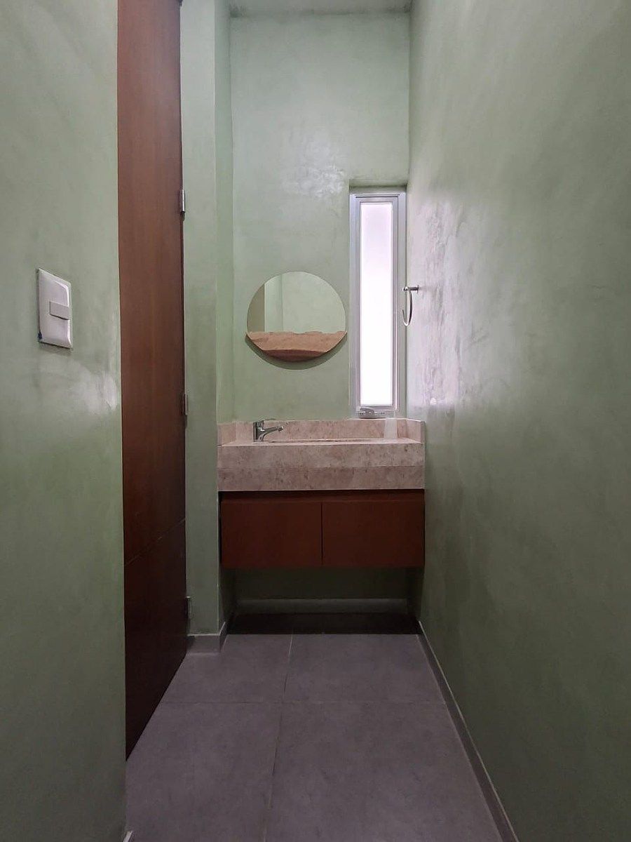 5 de 16: Medio Baño PB