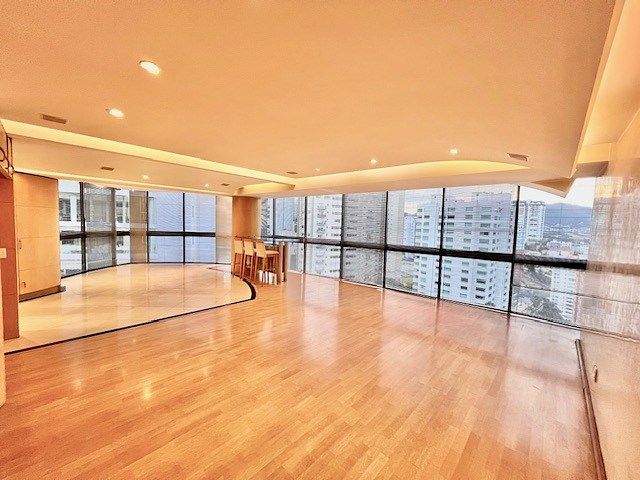 VENTA Y RENTA DPTO CON OFICINA INDEPENDIENTE Y VISTA PANORÁMICA, INTERLOMAS - foto 1