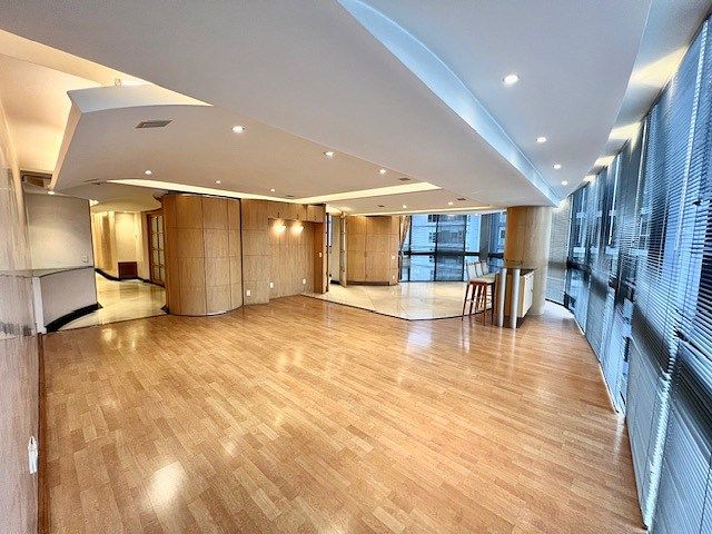 VENTA Y RENTA DPTO CON OFICINA INDEPENDIENTE Y VISTA PANORÁMICA, INTERLOMAS - foto 2
