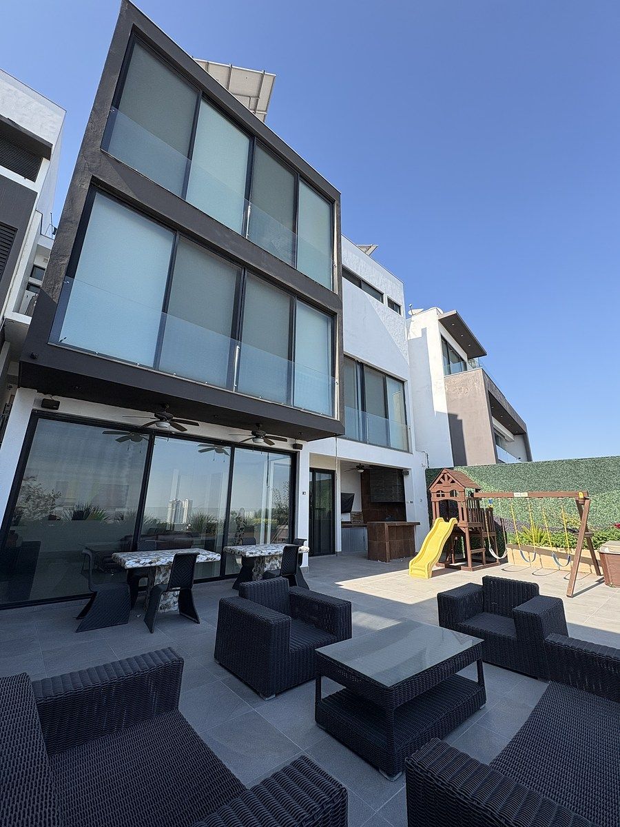 42 de 42: Área de terraza