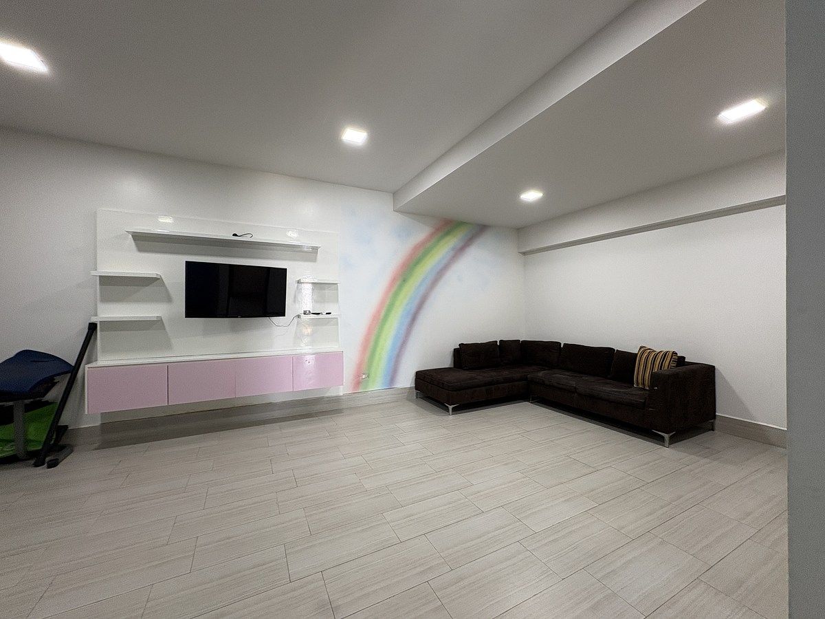 32 de 42: Recámara de visitas en área de terraza