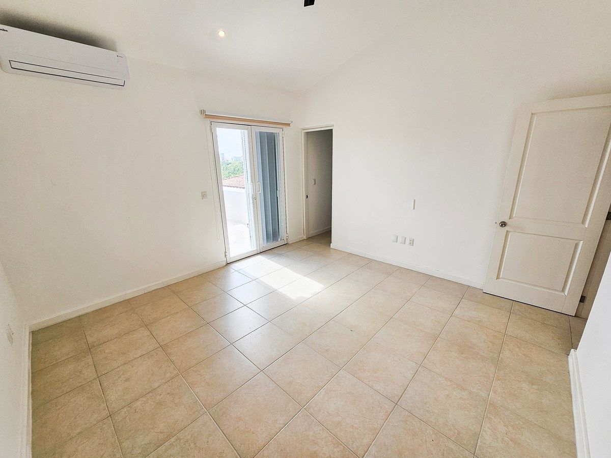 10 de 20: Recámara 1