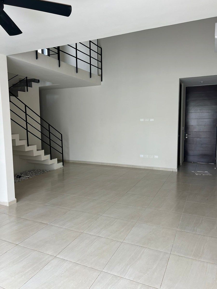 Estrena Town House en Nucleo Sodzil al norte de Mérida - foto 3