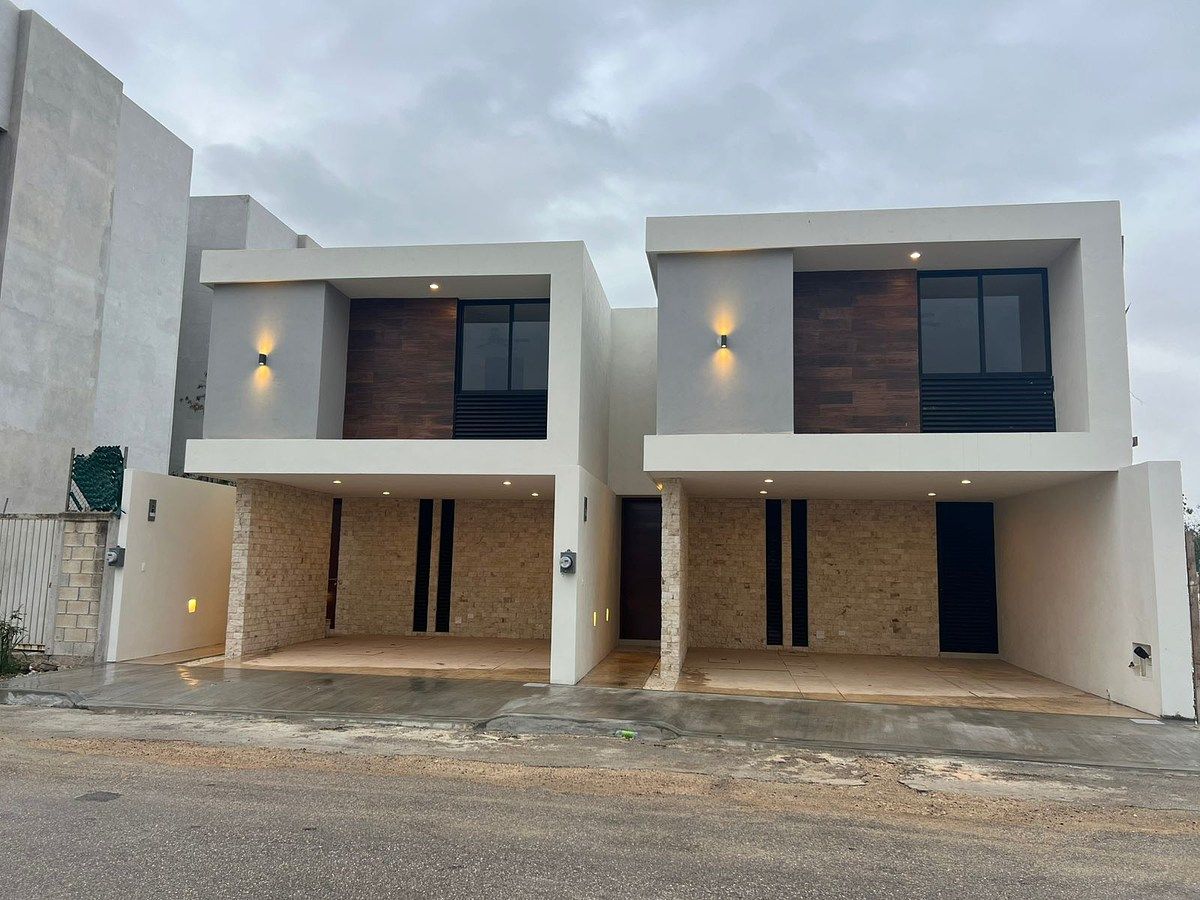 Estrena Town House en Nucleo Sodzil al norte de Mérida - foto 1