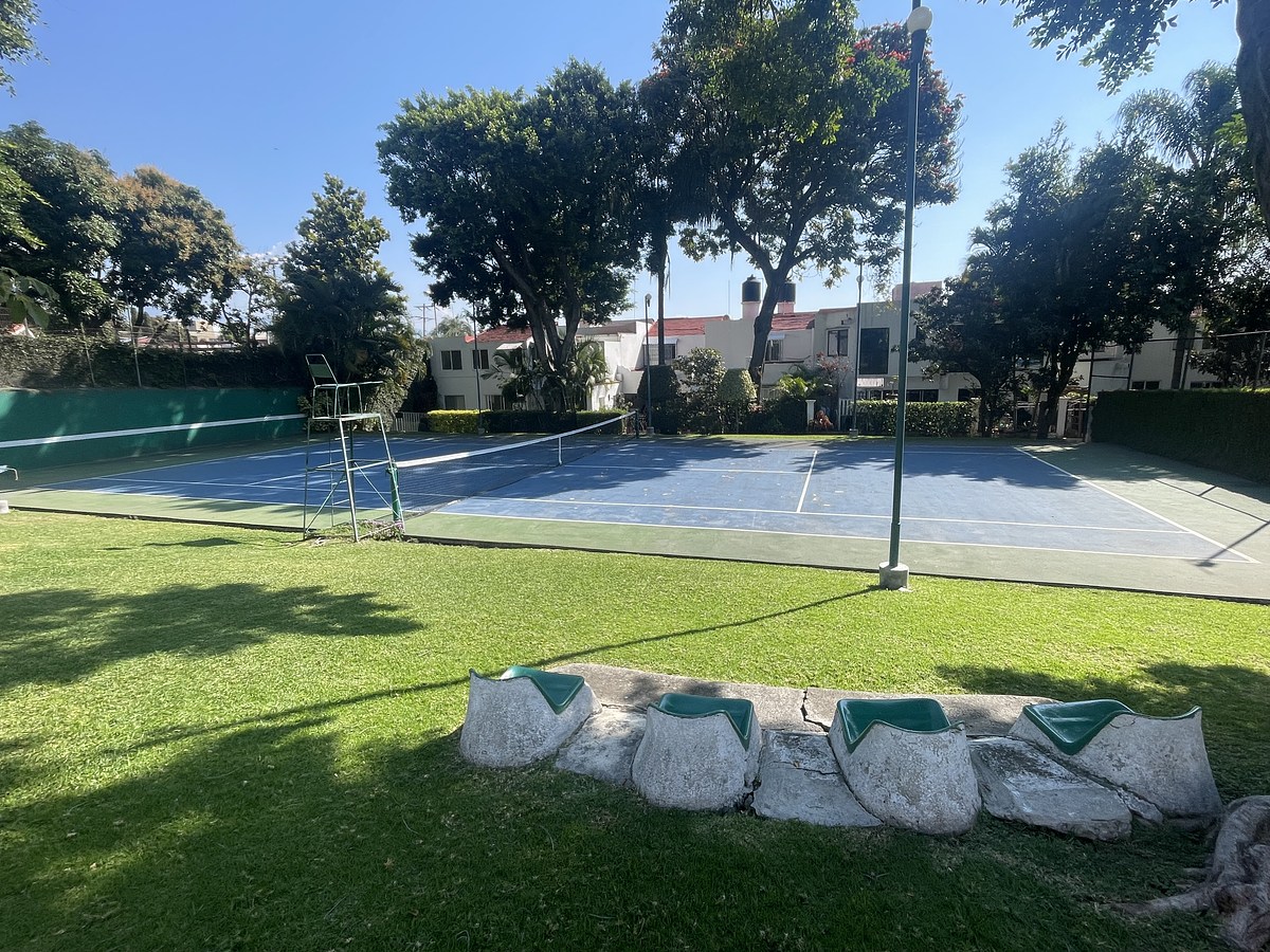 17 de 21: Cancha de tenis