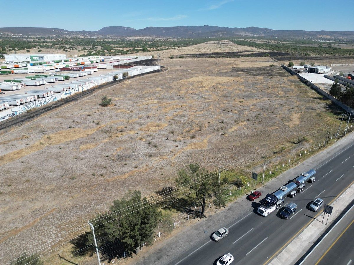 Lote comercial em Santa Rosa de Jauregui, Querétaro, foto 10 de 11