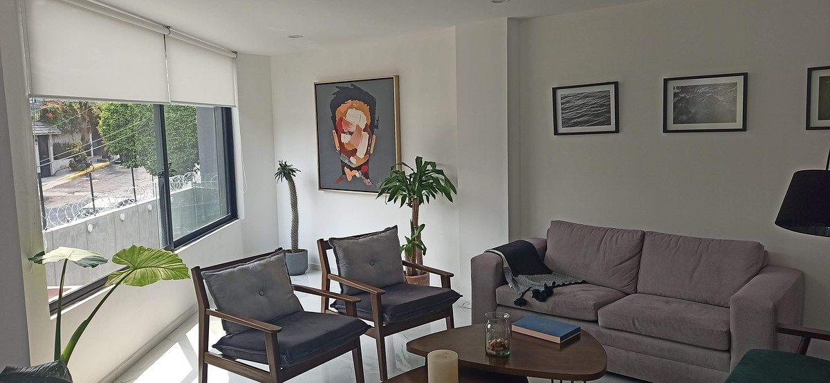 Práctico departamento en venta - foto 2