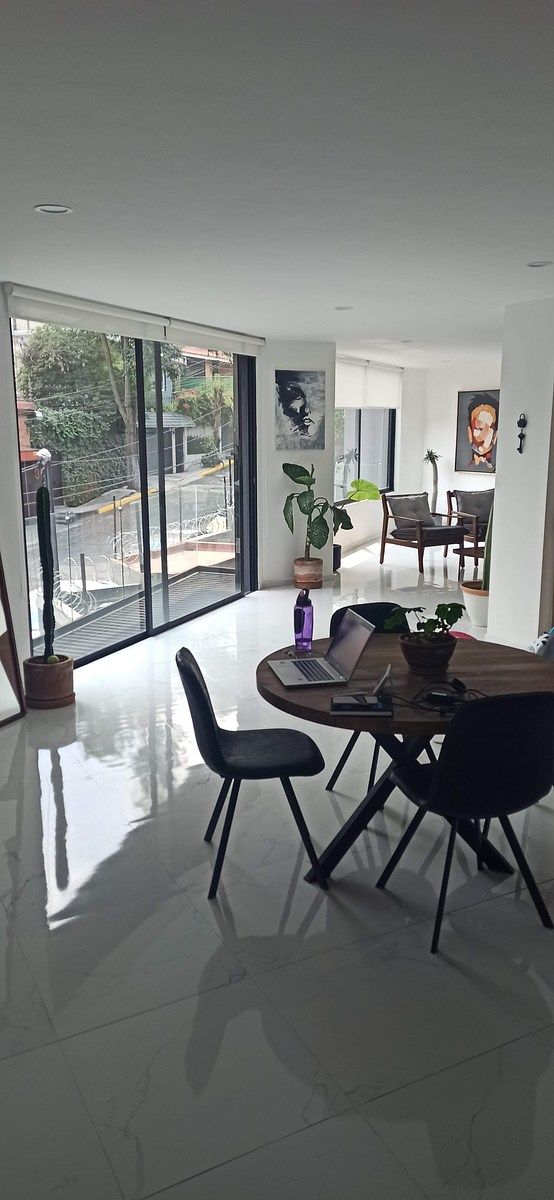 Práctico departamento en venta - foto 3