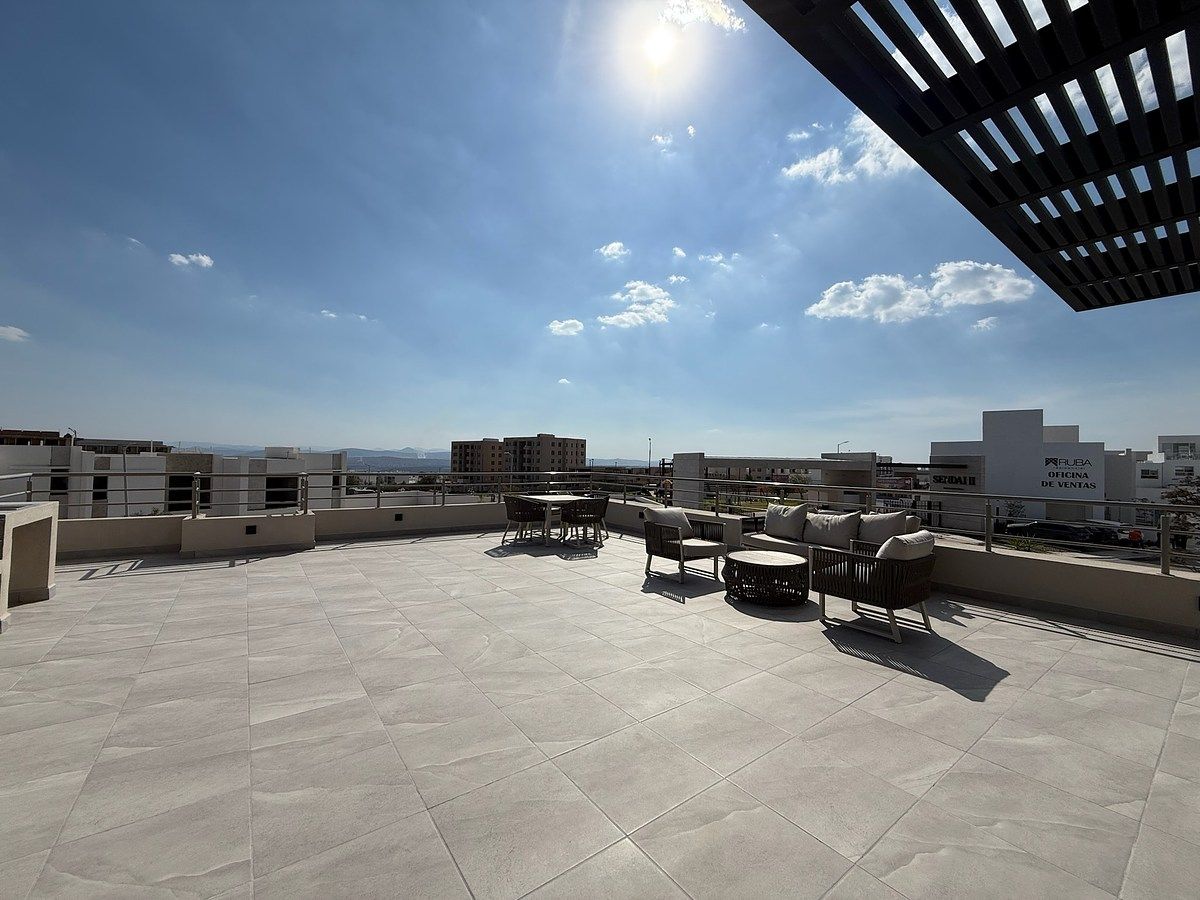 15 de 15: Segundo piso de área común