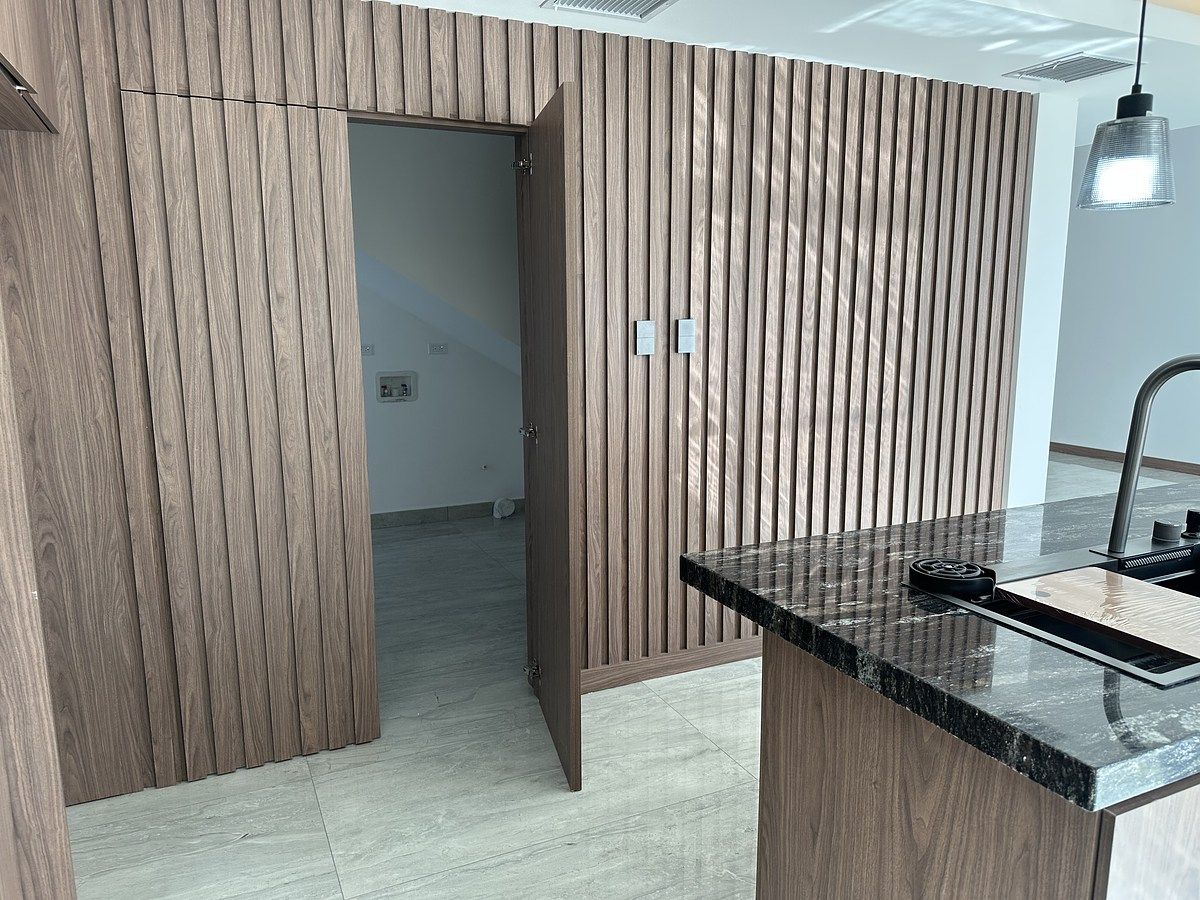 10 de 30: Puerta secreta hacia lavandería y alacena