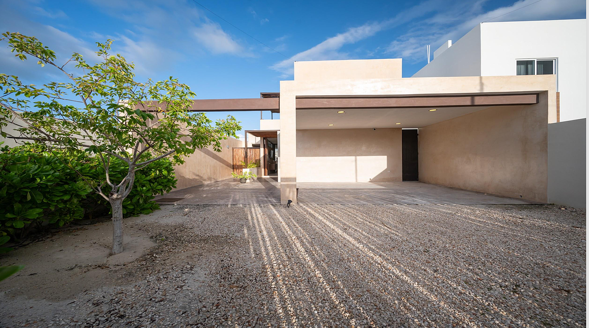 3 de 24: Fachada Interior