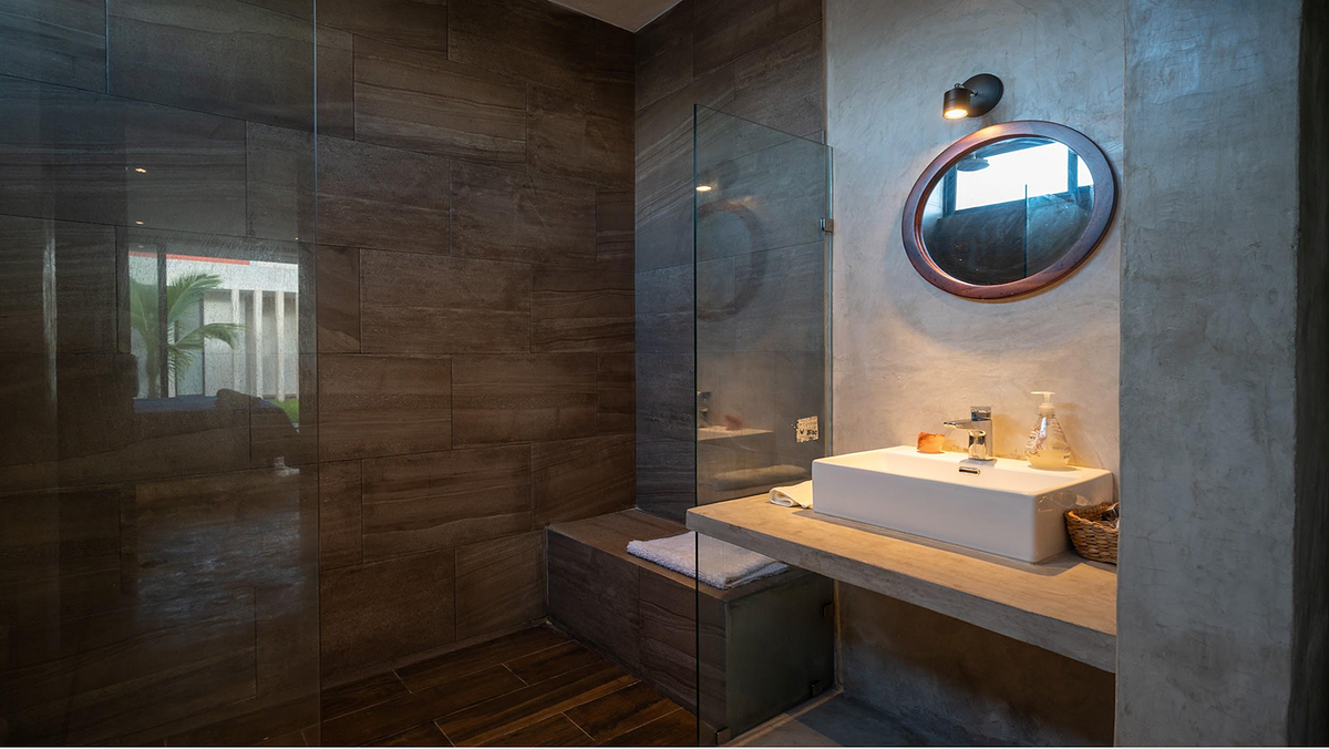 12 de 24: Baño Recámara Principal