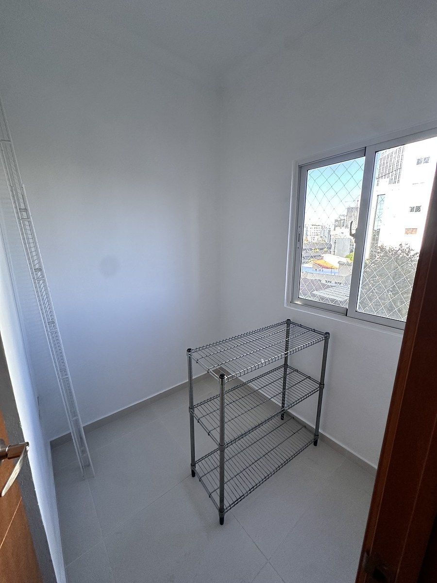 7 de 14: Habitación de servicio