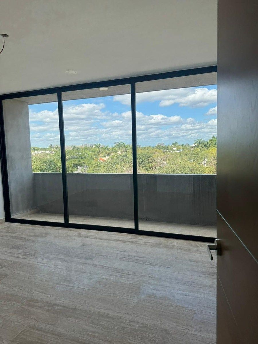 12 of 17: Recamara Principal