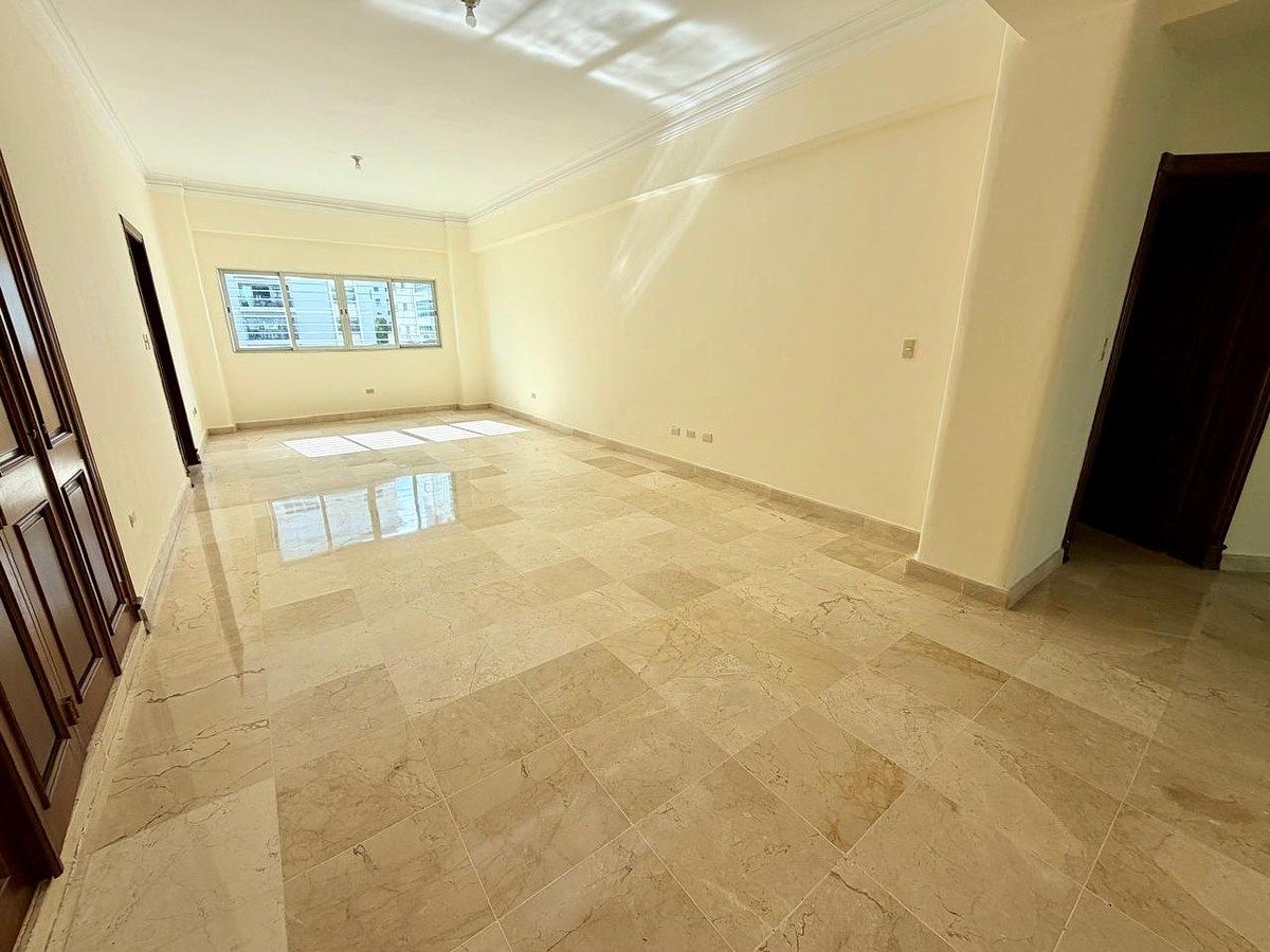Apartamento en Piantini, foto 4