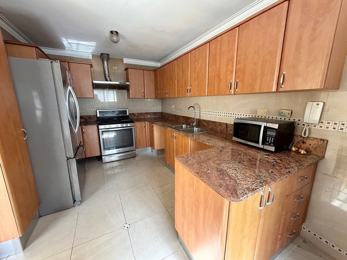 Apartamento en Piantini, foto 3