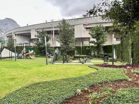 10 de 13: Areas Verdes