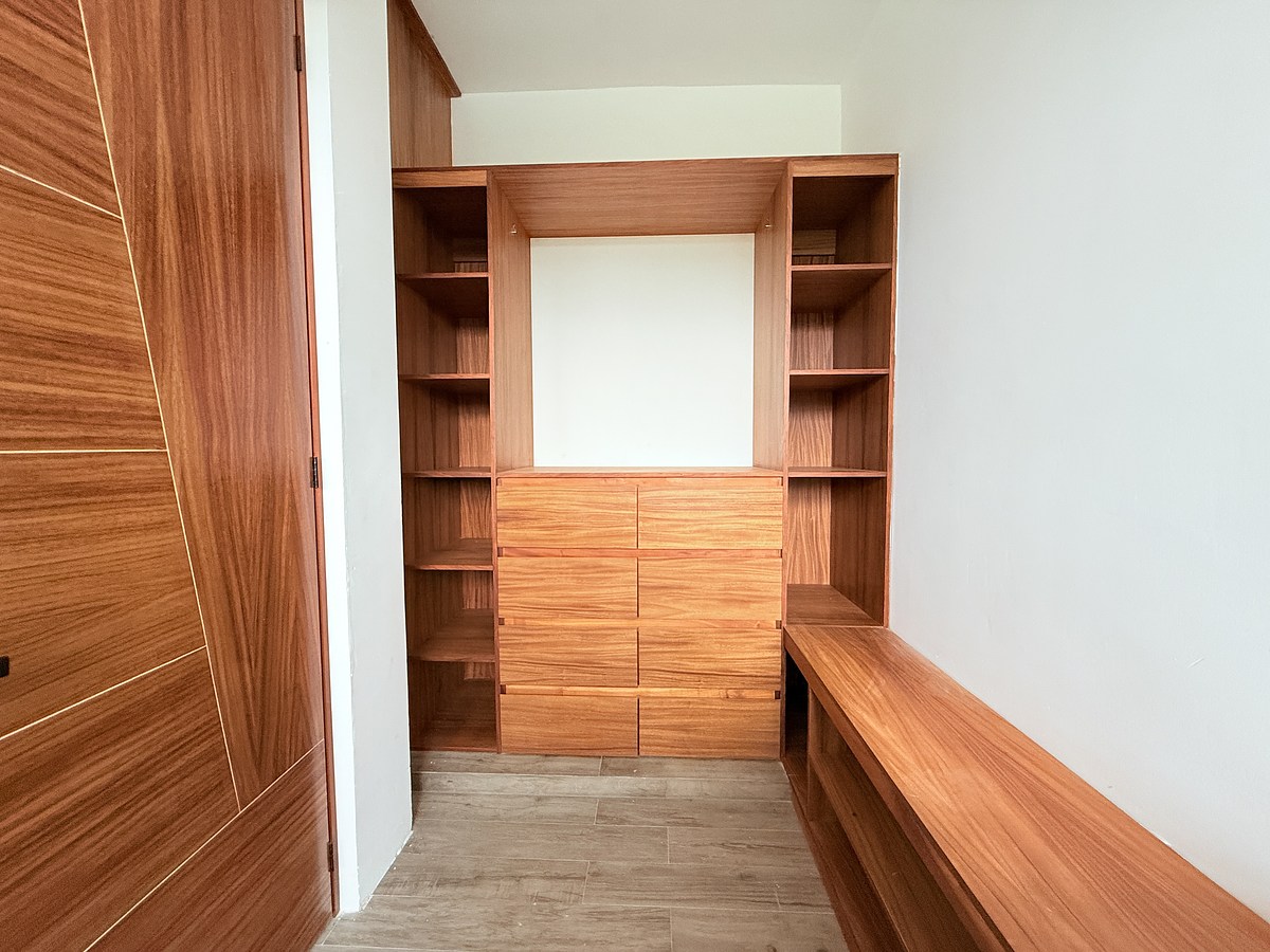9 de 19: Closet Segunda Recámara