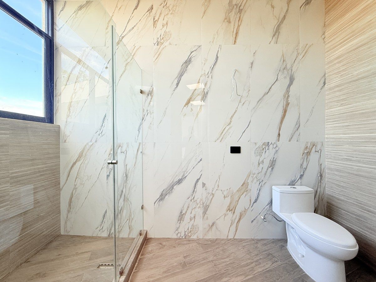 13 de 19: Baño Recámara Principal