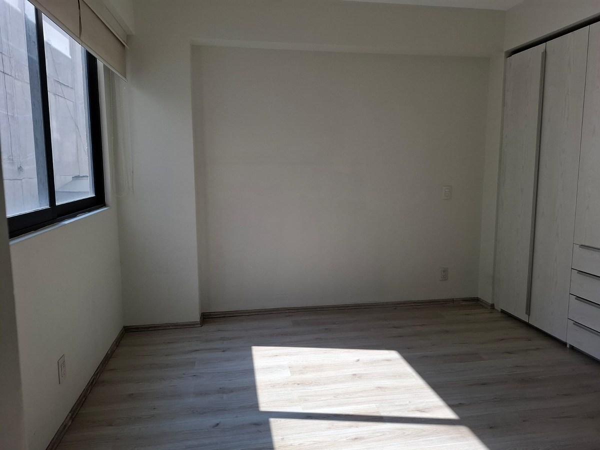 12 de 27: Recámara 2