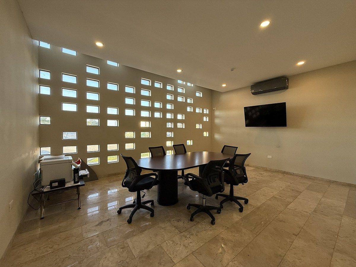 16 de 27: SALA DE JUNTAS. (IMAGEN ILUSTRATIVA)