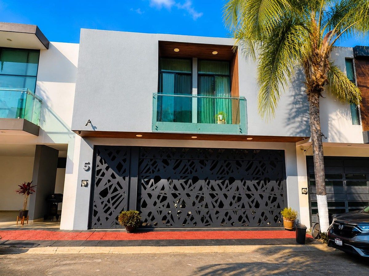 CASA EN QUINTA REAL, foto 1 de 8
