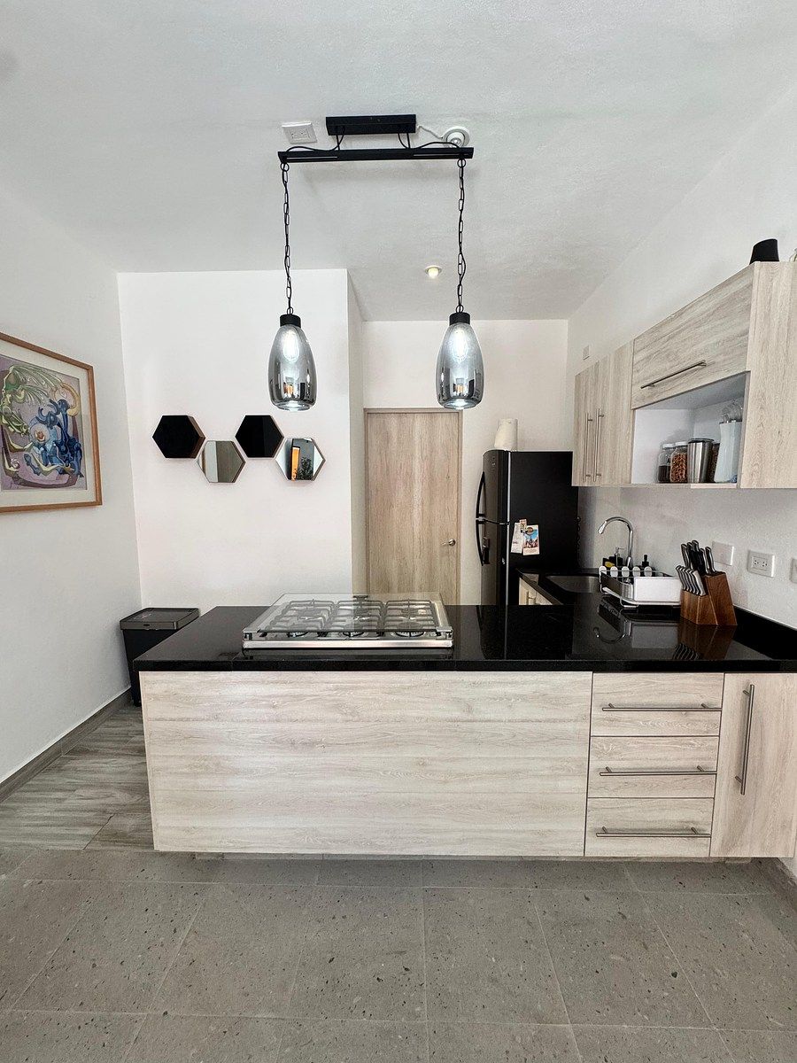 3 de 21: Cocina con espacio de almacenaje