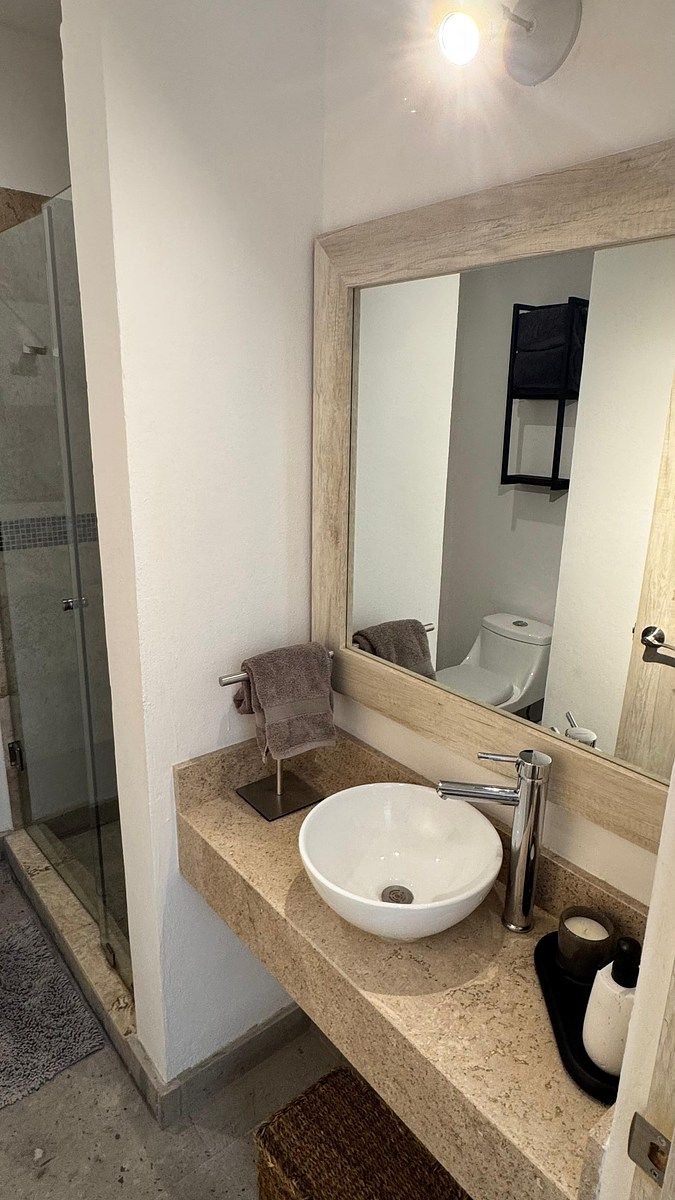 12 de 21: Segundo bao completo