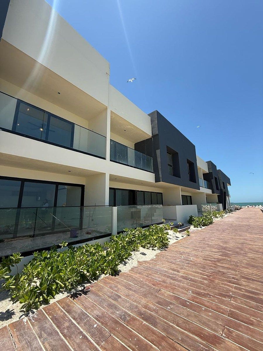 Oportunidad! Casa Frente al Mar en Yucatán en Yucalpetén Resort Marina
