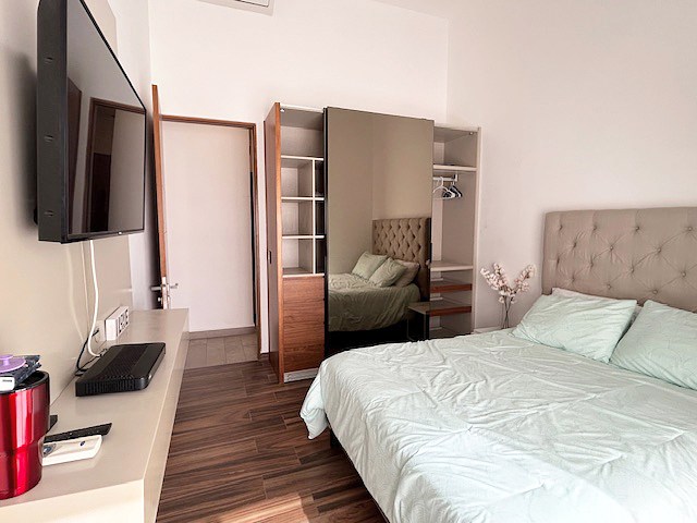 13 of 23: RECÁMARA 2