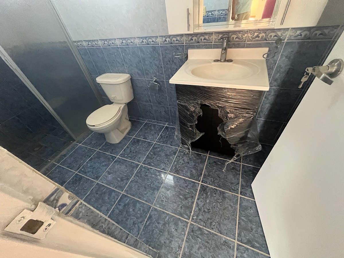 24 de 30: baño completo