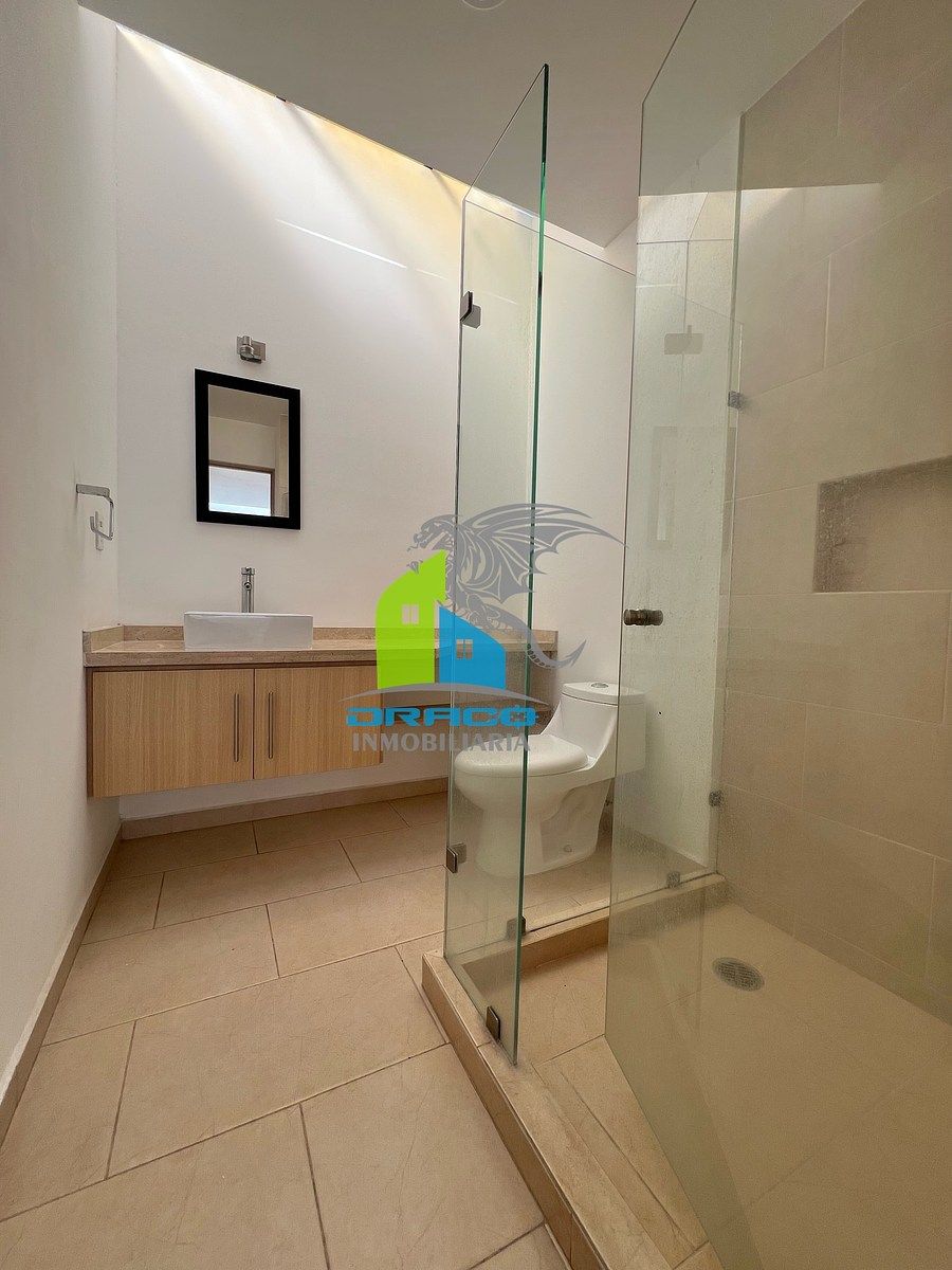 House in Gated Community in Sonterra, Querétaro, photo 19 of 29