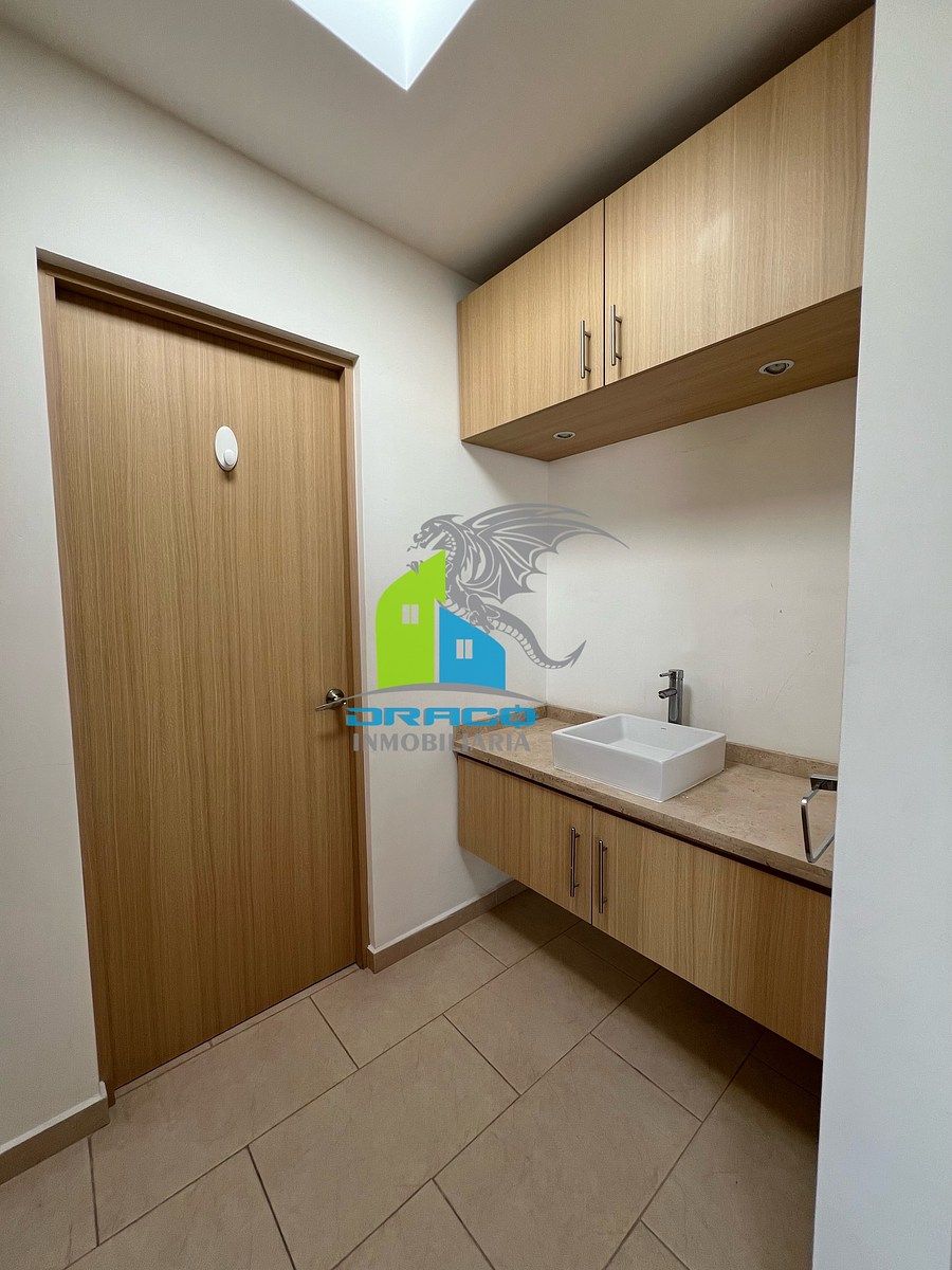 House in Gated Community in Sonterra, Querétaro, photo 14 of 29