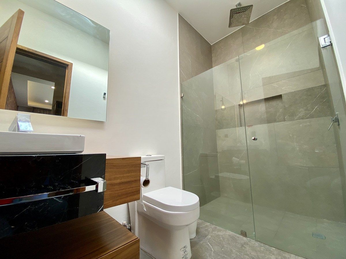 23 de 41: Baño recámara 4