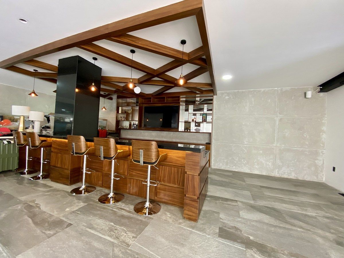 33 de 41: Barra en terraza