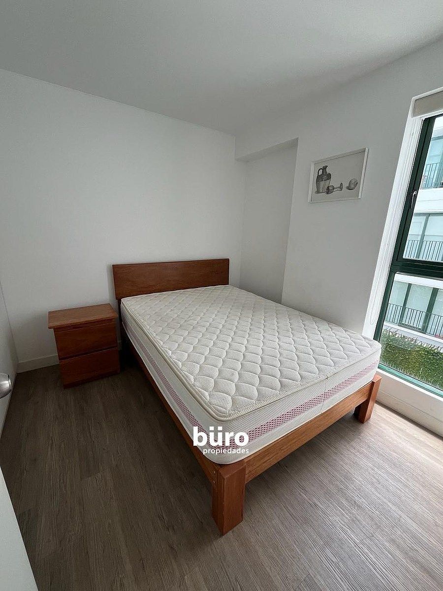 7 de 21: Dormitorio secundario